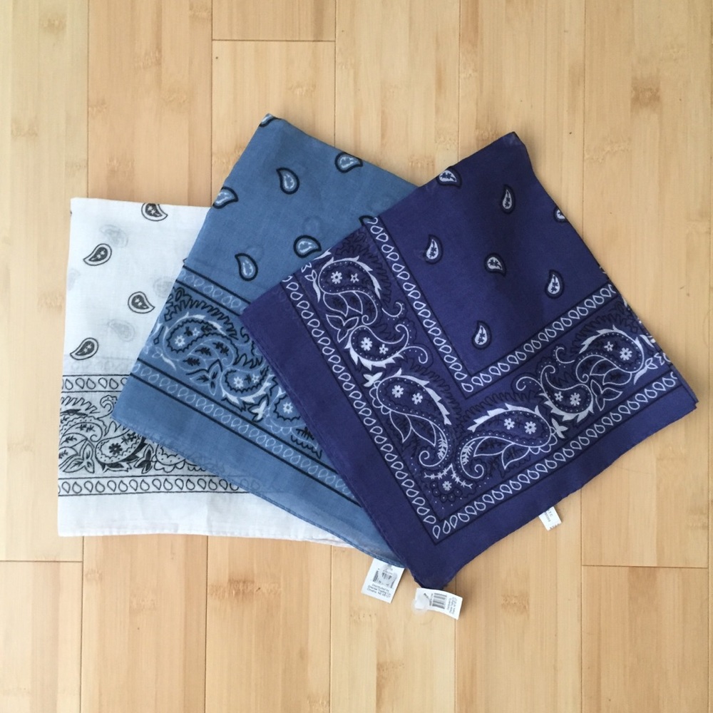 Cute pack of bandannas